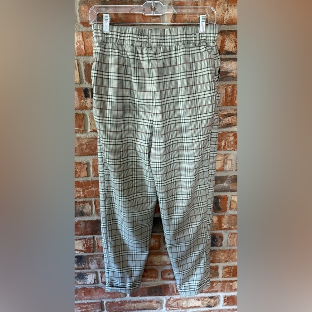 Full Tilt Black and Cream cuffed Plaid Trouser Pants - Picture 2 of 10